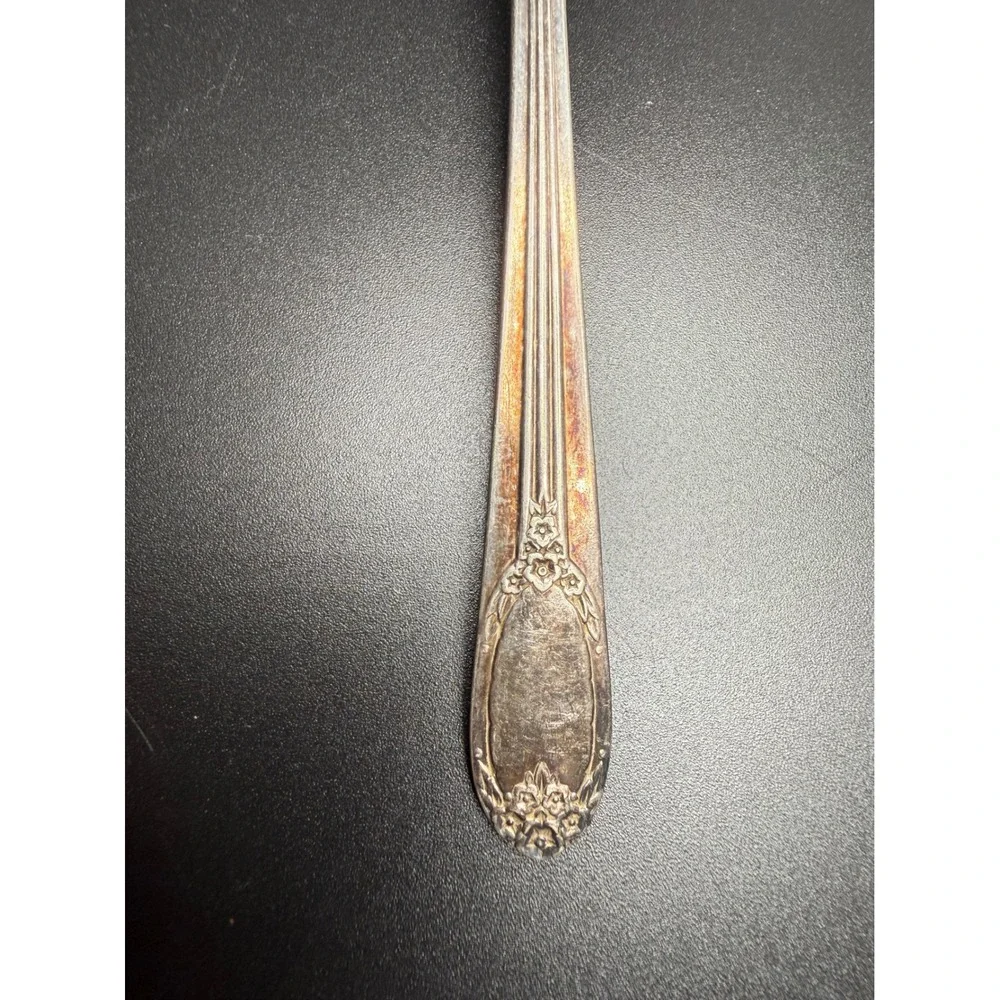 Vtg Rogers & Bro. Silverware Set Spoons Forks Elegant Floral‎ Design